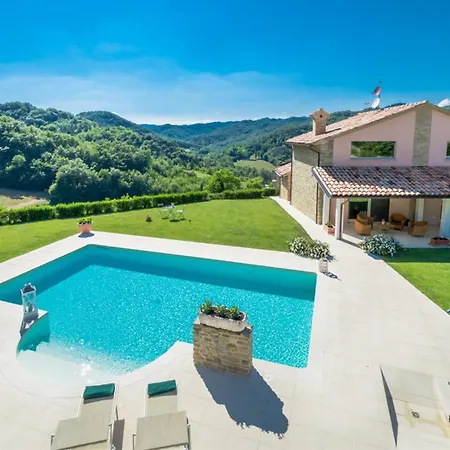 Chipieri 4&2, Emma *